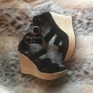 Size 7, UGG, Wedges, Black & Tan Espadrilles